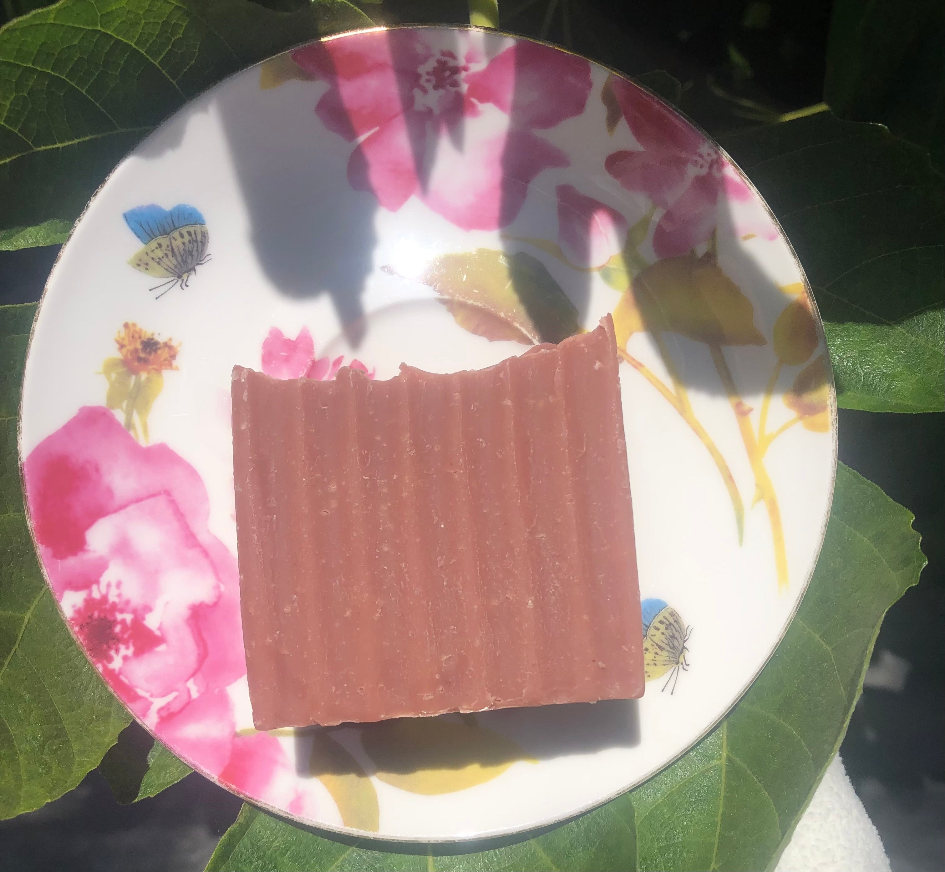 Red Moroccan Shampoo Bar